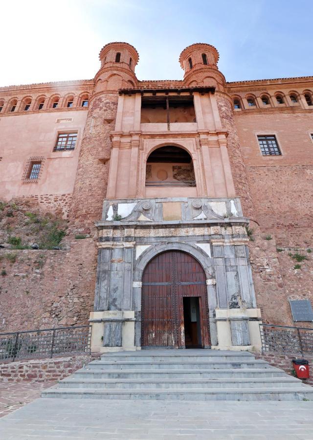 Hospederia Palacio Papa Luna Illueca Extérieur photo